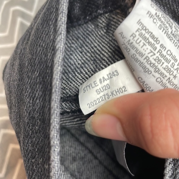 Madewell relaxed button up denim shorts - Picture 6 of 7